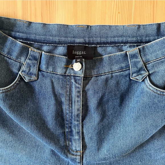 Women’s high waisted denim shorts - Picture 2 of 5